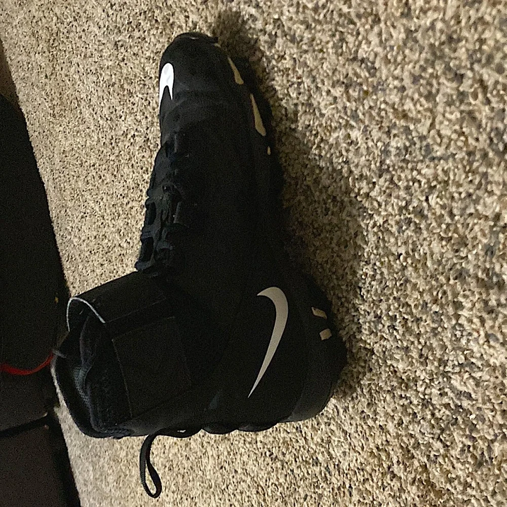 Mens Football cleats - Picture 2 of 5